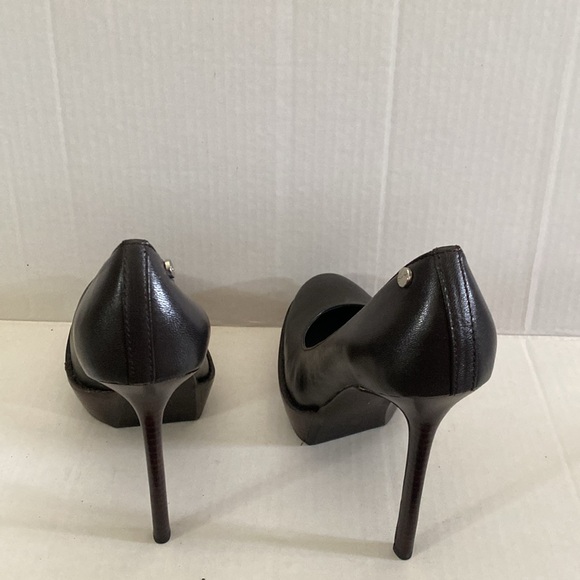 Calvin Klein Gilda Cracked Heels - Picture 3 of 4